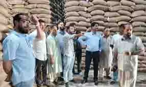 DC बडगाम ने यूसमर्ग, नागबल, कनीदजन में BSNL टावरों की स्थिति का निरीक्षण किया DC बडगाम ने यूसमर्ग, नागबल, कनीदजन में BSNL टावरों की स्थिति का निरीक्षण किया