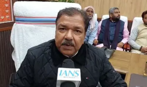 केजरीवाल के फर्जी वोटर वाले बयान पर दिलीप जायसवाल ने किया पलटवार, कहा- पूर्वांचल के लोग देंगे जवाब 