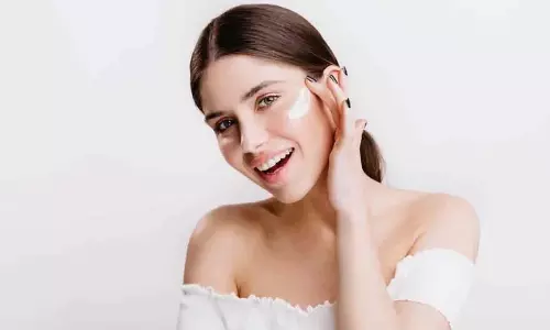 DIY Almond Moisturizer: स्वस्थ त्वचा के लिए घर पर बनाएं   बादाम से मॉइश्चराइजर