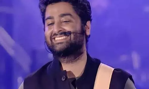Arijit Singh ने आजाद के गाने अजीब-ओ-गरीब को अपनी आवाज दी