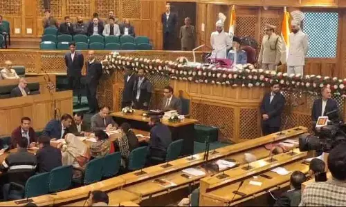 न्यू यॉर्क प्रेमचंद्रन ने जम्मू-कश्मीर के बैच को सबसे अच्छे बंधन के बारे में निर्देश दिया