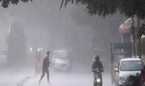 Punjab: तूफान के साथ बरसेंगे बादल Punjab: तूफान के साथ बरसेंगे बादल
