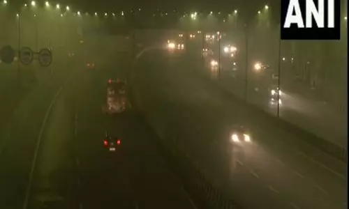 North India के कई हिस्सों में घना कोहरा छाया रहा, ठंड बरकरार रही