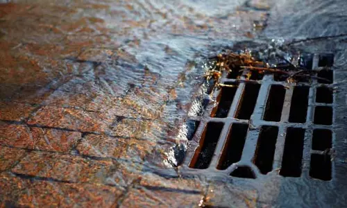 Assam : ओएनजीसी कॉलोनी के पास नाले बंद होने से शिवसागर में स्वास्थ्य संबंधी चिंताएं बढ़ीं