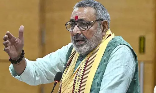 राजद प्राइवेट लिमिटेड कंपनी जिसके सीएमडी लालू यादव और तेजस्वी एमडी हैं: गिरिराज सिंह राजद प्राइवेट लिमिटेड कंपनी जिसके सीएमडी लालू यादव और तेजस्वी एमडी हैं: गिरिराज सिंह