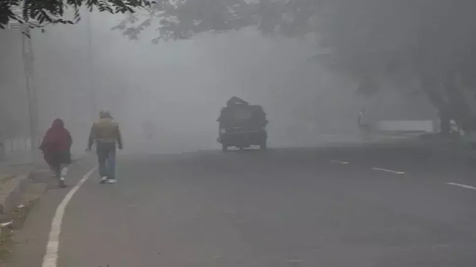 Ranchi और देवघर का पारा 7 तो गुमला का पहुंचा 3 डिग्री Ranchi और देवघर का पारा 7 तो गुमला का पहुंचा 3 डिग्री