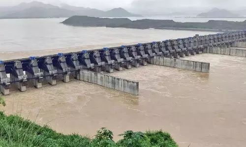 Andhra: जल शक्ति का संसदीय पैनल आज पोलावरम का दौरा करेगा Andhra: जल शक्ति का संसदीय पैनल आज पोलावरम का दौरा करेगा
