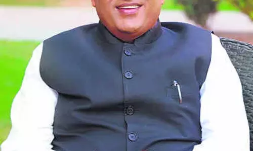 Haryana : मंत्री ने सीवरेज मुद्दों पर त्वरित कार्रवाई का आग्रह किया