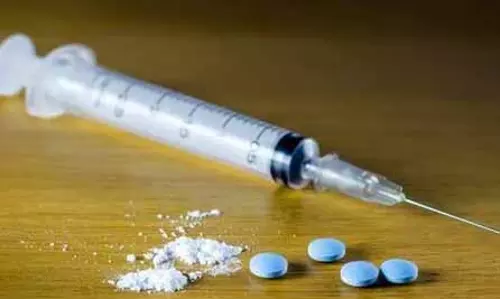 Mohali: ड्रग तस्कर महिला समेत 4 गिरफ्तार, 354 ग्राम हेरोइन जब्त Mohali: ड्रग तस्कर महिला समेत 4 गिरफ्तार, 354 ग्राम हेरोइन जब्त
