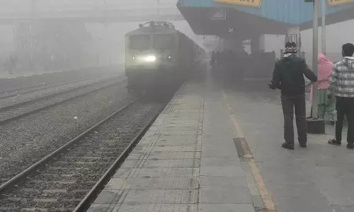 Haryana :  कोहरे से रेल और सड़क यातायात प्रभावित, यात्रियों को हुई परेशानी