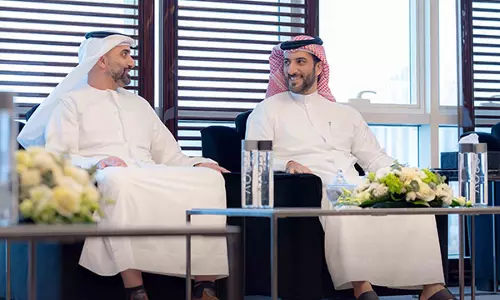 UAE : सुल्तान बिन अहमद ने ई एंड प्रतिनिधिमंडल का स्वागत किया UAE : सुल्तान बिन अहमद ने ई एंड प्रतिनिधिमंडल का स्वागत किया