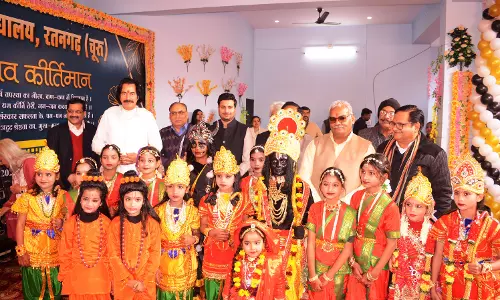 Churu: शिक्षा मंत्री मदन दिलावर ने रतनगढ़ के  हनुमान बालिका उमावि के सौ वर्ष पूर्ण होने पर आयोजित