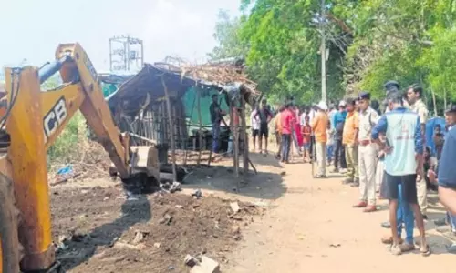 झुग्गी-झोपड़ियों को तोड़े जाने से पहले Balasore जिले के कुछ हिस्सों में दो दिन का कर्फ्यू