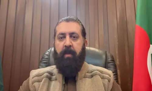 PTI ने सरकार के आर्थिक सुधार के दावों को शब्दों की बाजीगरी बताया