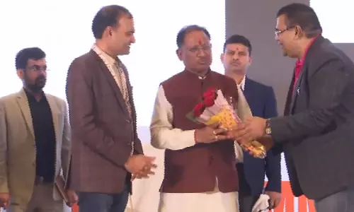 सीएम साय शामिल हुए इंडिया इंटरनेशनल राइस समिट 2025 में सीएम साय शामिल हुए इंडिया इंटरनेशनल राइस समिट 2025 में