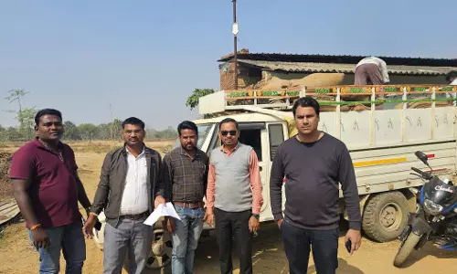 सरायपाली और भंवरपुर में 340 पैकेट धान जब्त सरायपाली और भंवरपुर में 340 पैकेट धान जब्त