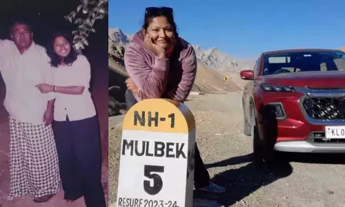 Kerala की एक महिला ने 75 दिनों में अकेले पूरे भारत का भ्रमण कर अपने दिवंगत पिता का सपना पूरा किया