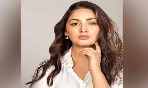 Yami Gautam ने उरी: द सर्जिकल स्ट्राइक के छह साल पूरे होने का जश्न मनाया Yami Gautam ने उरी: द सर्जिकल स्ट्राइक के छह साल पूरे होने का जश्न मनाया