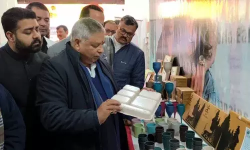 सत शर्मा ने हिमालयन पाइन कंपनी के स्टोर SS एंटरप्राइजेज का उद्घाटन किया