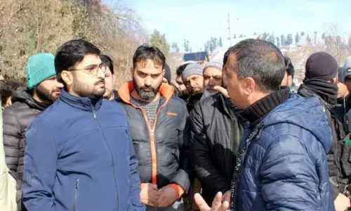 DC बडगाम ने यूसमर्ग, नागबल-कनीदजन में BSNL टावरों की स्थिति का निरीक्षण किया DC बडगाम ने यूसमर्ग, नागबल-कनीदजन में BSNL टावरों की स्थिति का निरीक्षण किया