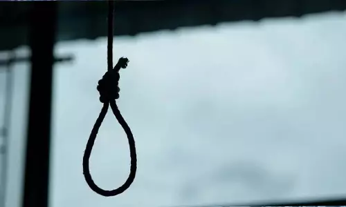 Suicide: फोन खरीदने के नाम पर पिता पुत्र में हुआ विवाद, दोनों फांसी के फंदे पर झूले