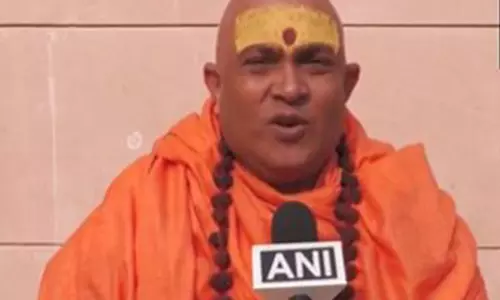 स्वामी जीतेंद्रानंद सरस्वती ने की महाकुंभ पर टिप्पणी को लेकर MP चंद्रशेखर आजाद की आलोचना