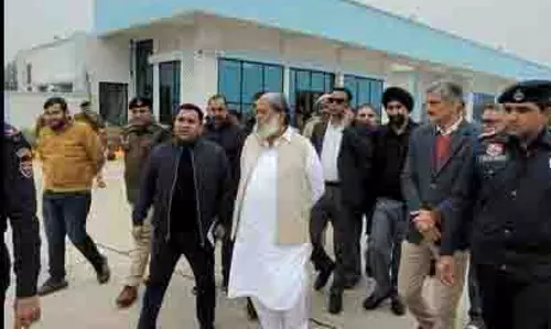 AMBALA हवाई अड्डे पर तैनात होगी हरियाणा पुलिस, फरवरी तक एयरपोर्ट के चालू होने की सम्भावना AMBALA हवाई अड्डे पर तैनात होगी हरियाणा पुलिस, फरवरी तक एयरपोर्ट के चालू होने की सम्भावना