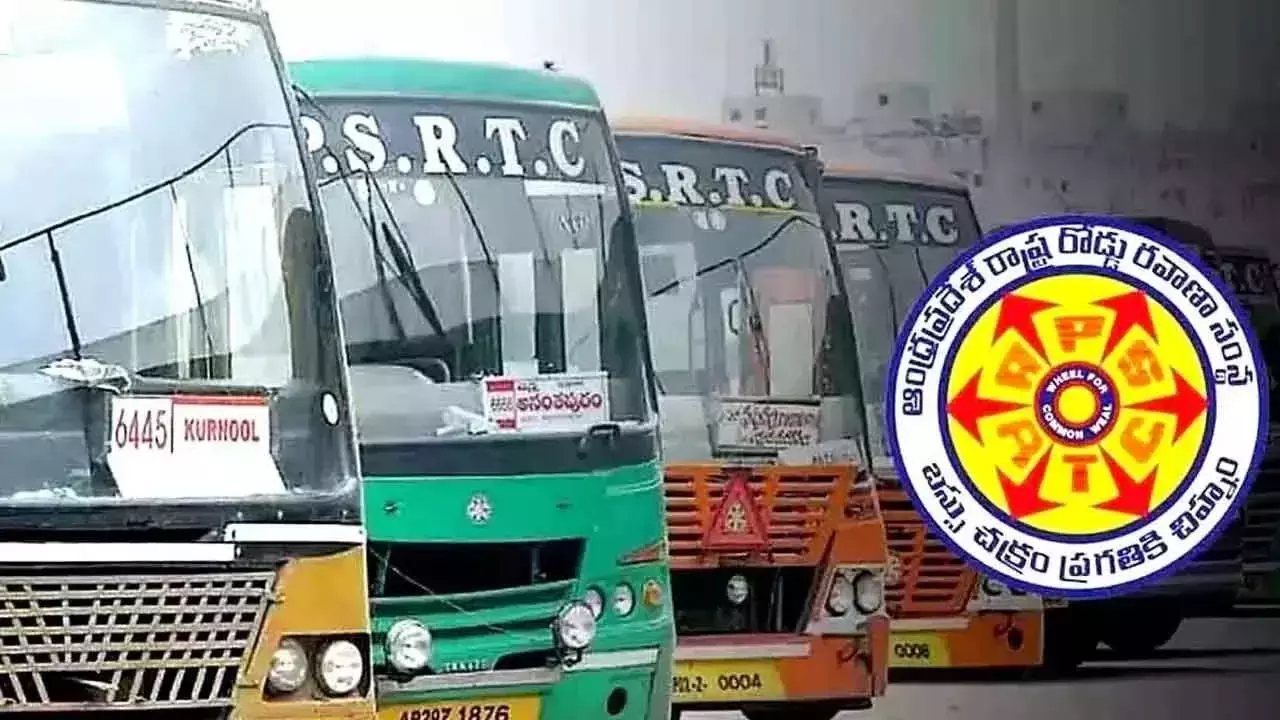 APSRTC के एमडी ने अधिकारियों को अधिक बसें चलाने का निर्देश दिया