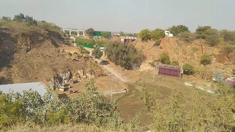 Haryana : सुप्रीम कोर्ट के आदेश के बावजूद फरीदाबाद वन क्षेत्र में अवैध निर्माण Haryana : सुप्रीम कोर्ट के आदेश के बावजूद फरीदाबाद वन क्षेत्र में अवैध निर्माण
