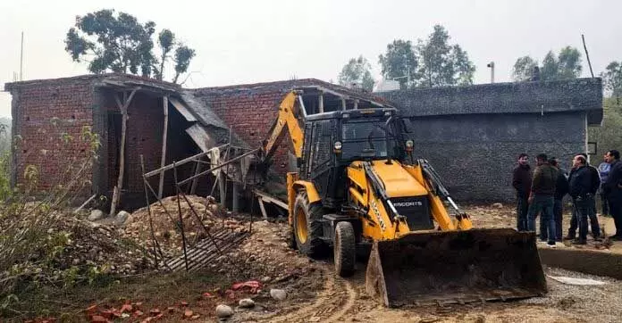 JDA ने सिधरा क्षेत्र में कई अवैध रूप से निर्मित मकानों और संरचनाओं को ध्वस्त किया