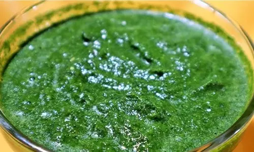 मूली की चटनी: सर्दियों में पाचन तंत्र को बनाती है मजबूत मूली की चटनी: सर्दियों में पाचन तंत्र को बनाती है मजबूत