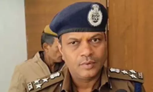 वाराणसी : चाइनीज मांझे के डर में काशी के लोग वाराणसी : चाइनीज मांझे के डर में काशी के लोग
