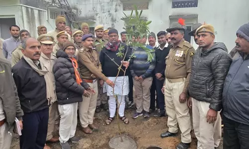 Jaipur: वन मंत्री ने किया अलवर स्थित गढी सवाईराम वन नाका का निरीक्षण Jaipur: वन मंत्री ने किया अलवर स्थित गढी सवाईराम वन नाका का निरीक्षण