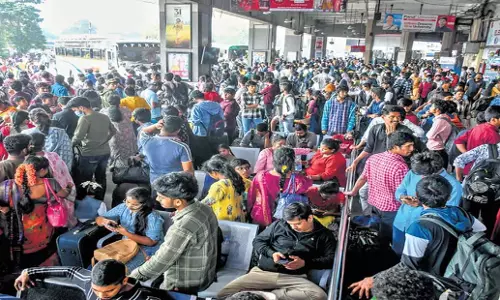 Andhra: आंध्र प्रदेश के राजमार्गों पर जाम की स्थिति