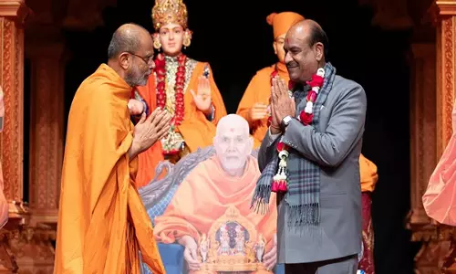 लोकसभा अध्यक्ष ओम बिरला ने London में BAPS श्री स्वामीनारायण मंदिर का दौरा किया