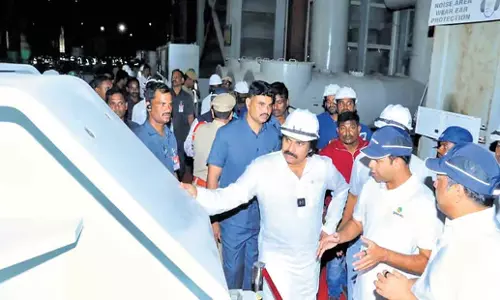 Andhra: ग्रीनको एकीकृत नवीकरणीय ऊर्जा परियोजना से 50,000 नौकरियां पैदा हो सकती Andhra: ग्रीनको एकीकृत नवीकरणीय ऊर्जा परियोजना से 50,000 नौकरियां पैदा हो सकती