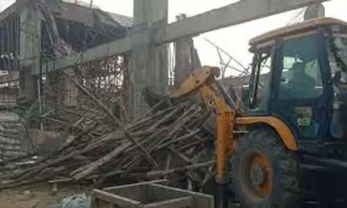 Kannauj: रेलवे स्टेशन हादसे की जांच के लिए कमेटी गठित, घायलों को मिलेगी सहायता Kannauj: रेलवे स्टेशन हादसे की जांच के लिए कमेटी गठित, घायलों को मिलेगी सहायता
