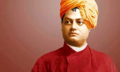 स्वामी विवेकानंद ने युवाओं को राष्ट्र निर्माण के लिए प्रेरित किया: President Murmu स्वामी विवेकानंद ने युवाओं को राष्ट्र निर्माण के लिए प्रेरित किया: President Murmu