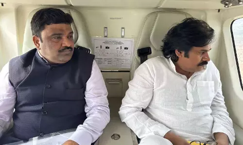 पवन कल्याण ने Kurnool में ग्रीनको परियोजना का निरीक्षण किया