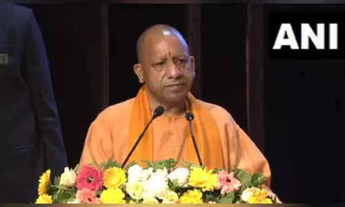 अपनी आध्यात्मिक, सांस्कृतिक विरासत पर गर्व करें, लेकिन...: राष्ट्रीय युवा दिवस कार्यक्रम में UP CM