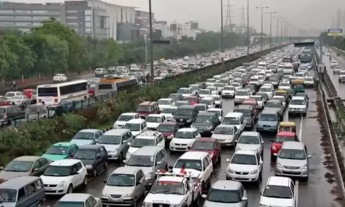 Bengaluru: भारत का दूसरा सबसे धीमा यातायात वाला शहर Bengaluru: भारत का दूसरा सबसे धीमा यातायात वाला शहर