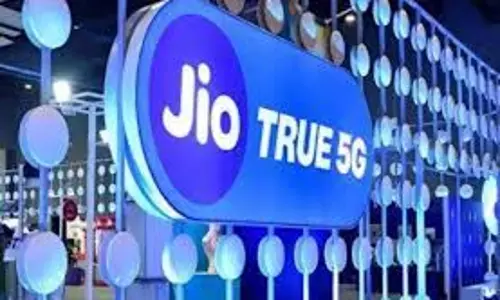 Jio प्लान में मिलेगा 800+ टीवी चैनल्स डाटा और OTT सब्सक्रिप्शन का मजा Jio प्लान में मिलेगा 800+ टीवी चैनल्स डाटा और OTT सब्सक्रिप्शन का मजा