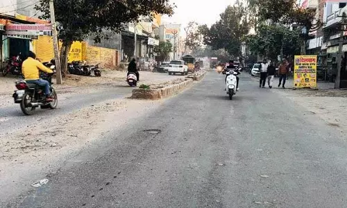 Haryana : डिवाइडर के बीच से हट जाने से सड़क पर दुर्घटनाएं होने का खतरा जींद निवासी