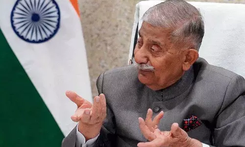 L-G: एशियाई खेलों के लिए आइस हॉकी टीम भेजने का प्रयास करेंगे L-G: एशियाई खेलों के लिए आइस हॉकी टीम भेजने का प्रयास करेंगे