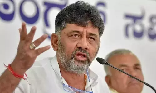 Shivakumar: सत्ता बंटवारे को लेकर कोई नया मोड़ नहीं Shivakumar: सत्ता बंटवारे को लेकर कोई नया मोड़ नहीं