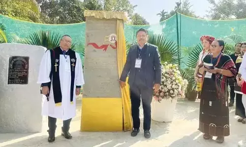 Nagaland : जैकब ने होमलैंड विलेज स्टूडेंट्स यूनियन की स्वर्ण जयंती समारोह Nagaland : जैकब ने होमलैंड विलेज स्टूडेंट्स यूनियन की स्वर्ण जयंती समारोह