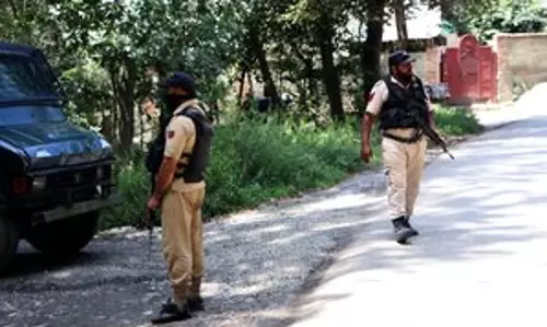 J-K के बारामुल्ला में पुलिस ने पांच ड्रग तस्करों को गिरफ्तार किया