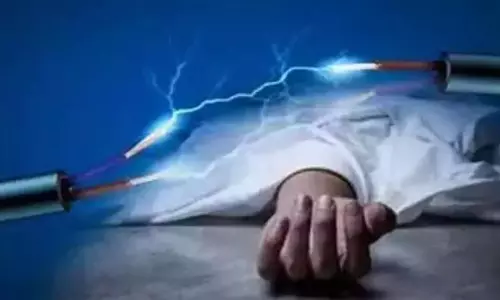 Santoshnagar में बिजली लाइन की मरम्मत करते समय इलेक्ट्रीशियन की करंट लगने से मौत