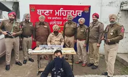 Shootout case: रॉकी फाजिल्का गिरोह का सरगना गुरविंदर सिंह गिरफ्तार Shootout case: रॉकी फाजिल्का गिरोह का सरगना गुरविंदर सिंह गिरफ्तार