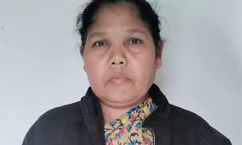 खूंखार नक्सली प्रभाकर की पत्नी छत्तीसगढ़ में अरेस्ट खूंखार नक्सली प्रभाकर की पत्नी छत्तीसगढ़ में अरेस्ट